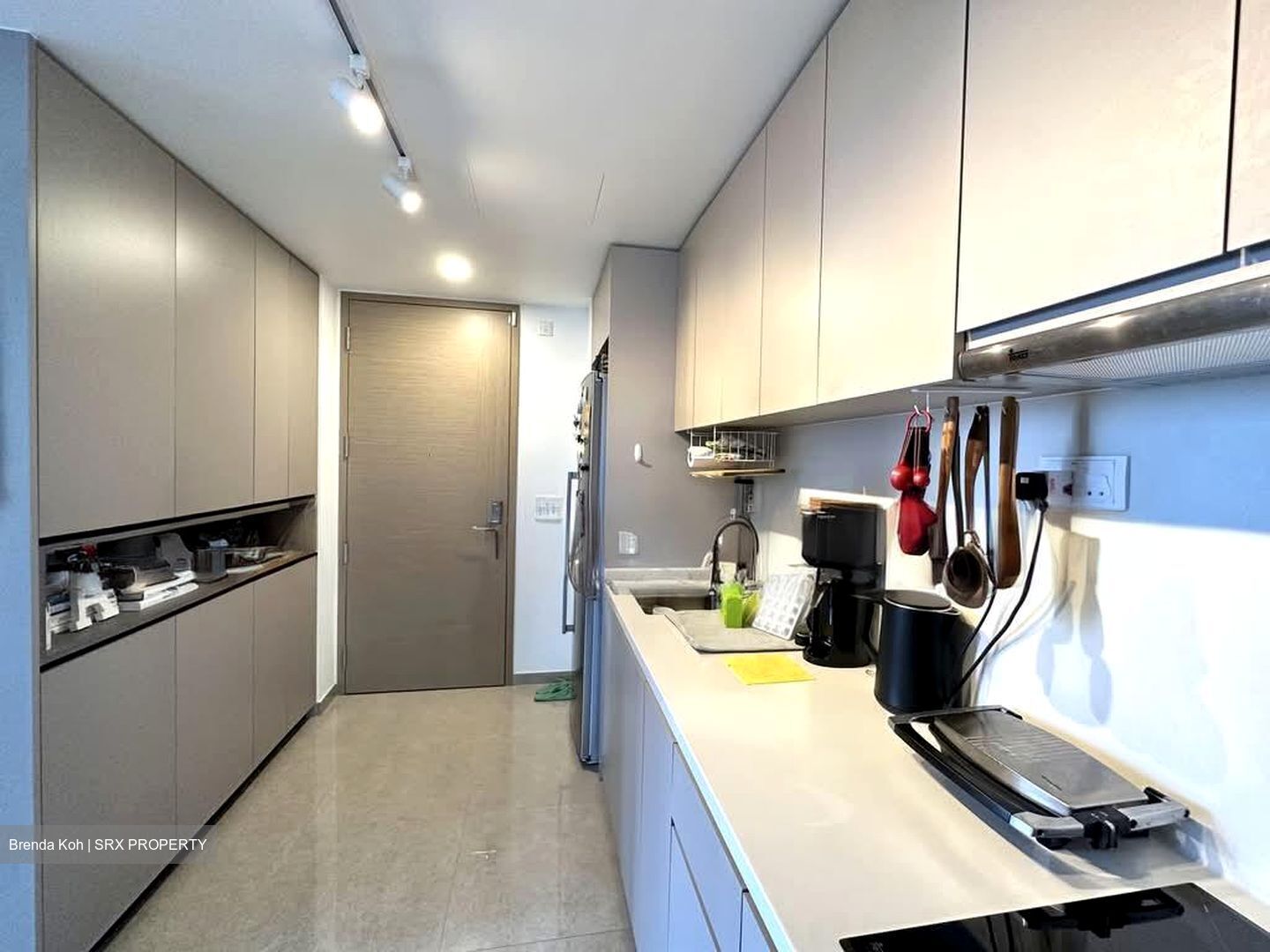 The Tapestry (D18), Condominium #575954061
